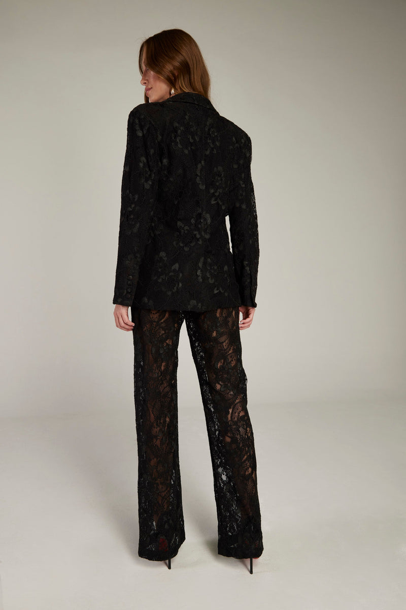 Blazer de Alfaiataria Acinturado em Renda "Angelina"