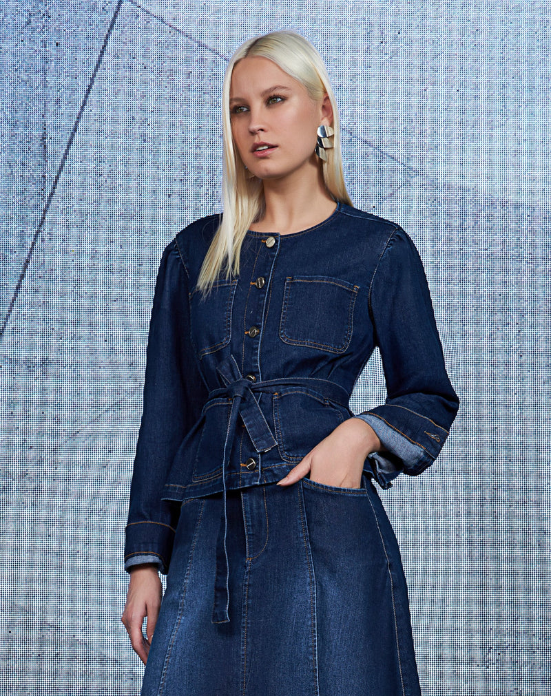 Casaco Jeans Clássico Pesponto Contrastante